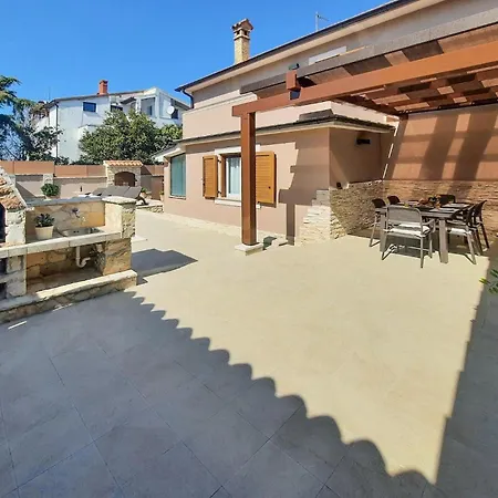 Holiday home Magnifica